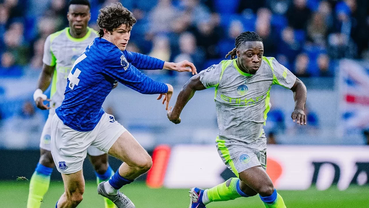 Manchester City, Everton deplasmanında takıldı: Premier Lig'de gol düellosu