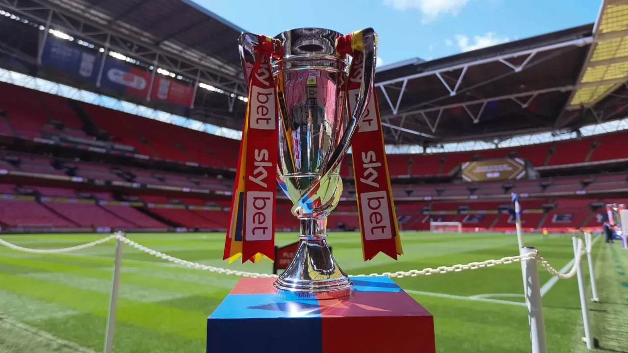 Hull City - Southampton finali ertelenebilir! “Casusluk” kararı salı günü açıklanacak