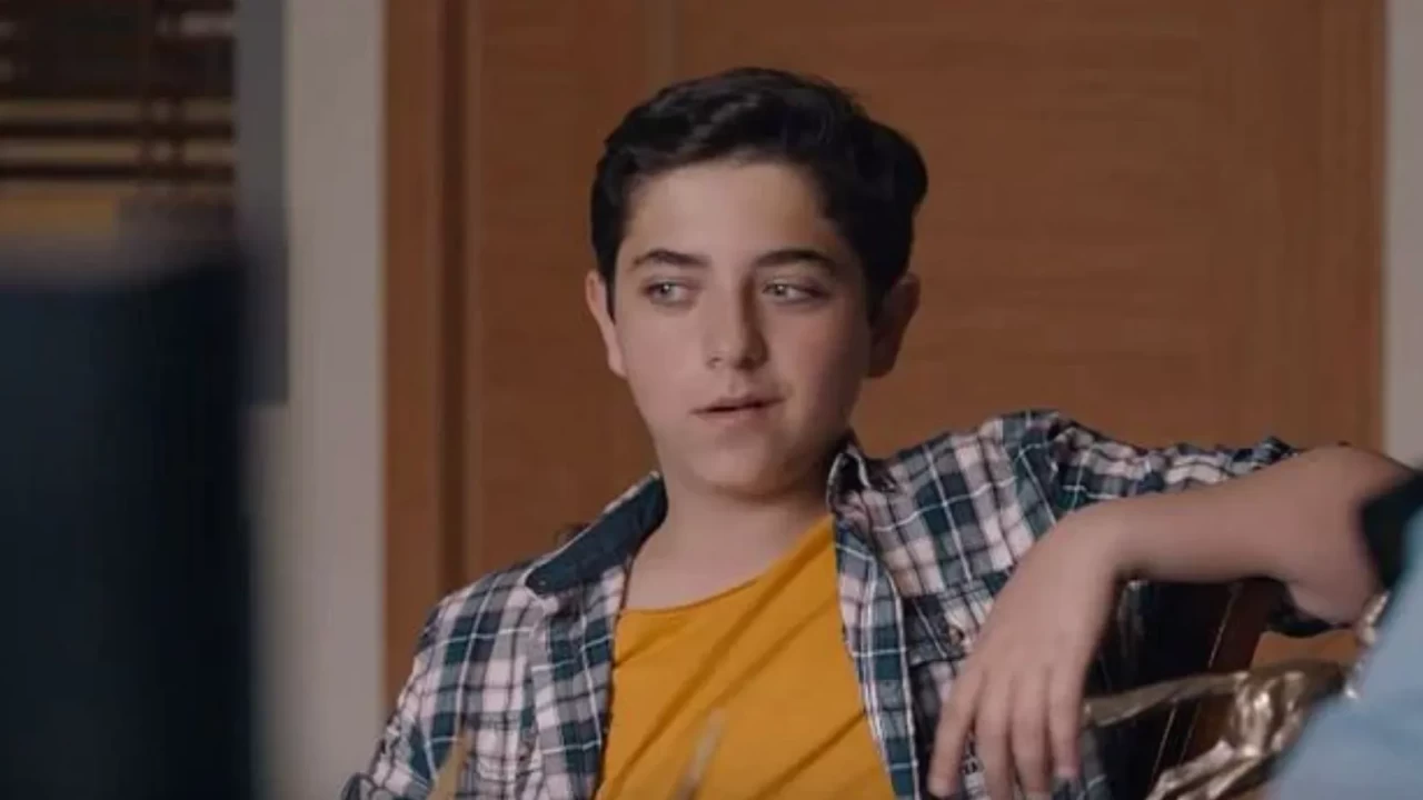 Bücür filmi oyuncusu Berat Efe Parlar yıllar sonra tekrar gündem oldu