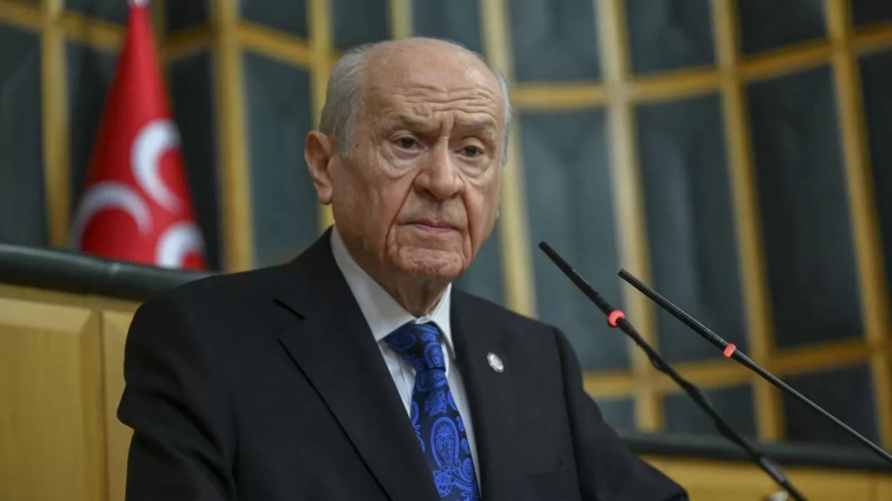 MHP Lideri Devlet Bahçeli'den Amedspor’a tebrik: 'Türk futbolu için kıymetli bir gelişme'