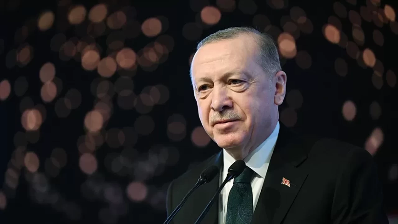 Cumhurbaşkanı Erdoğan, VakıfBank Voleybol Takımı'nı tebrik etti