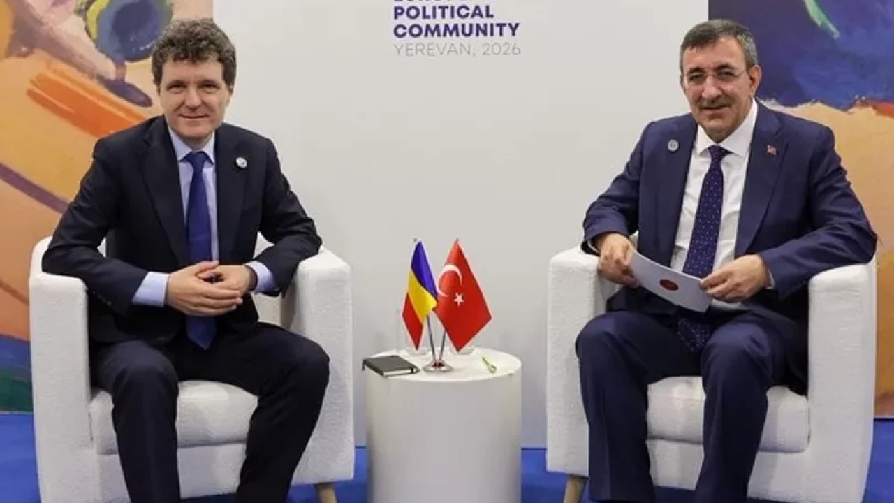 Cumhurbaşkanı Yardımcısı Yılmaz, Romanya Cumhurbaşkanı Dan’la görüştü
