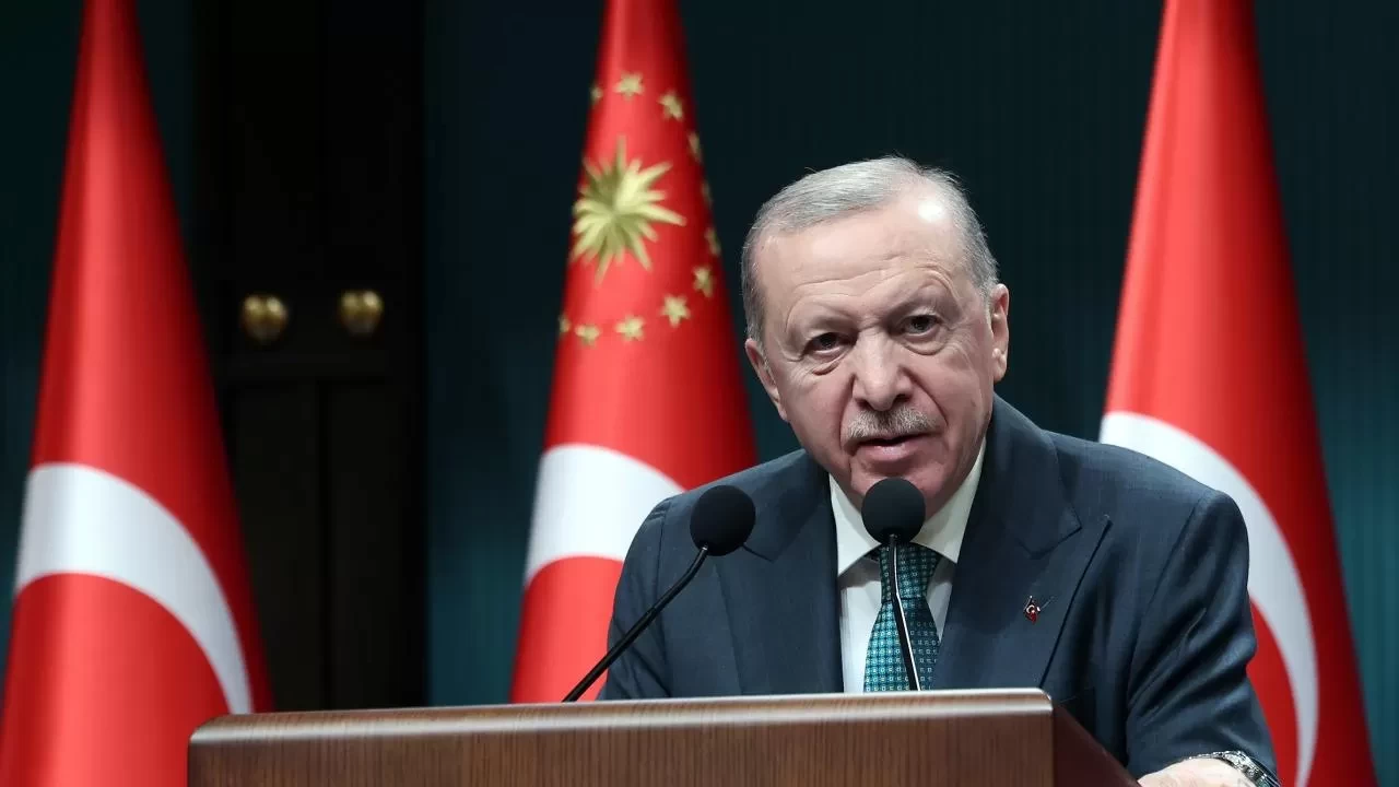 Cumhurbaşkanı Erdoğan'dan Turkcell Kadın Futbol Süper Ligi Şampiyonu Fenerbahçe Futbol Takımı'na tebrik