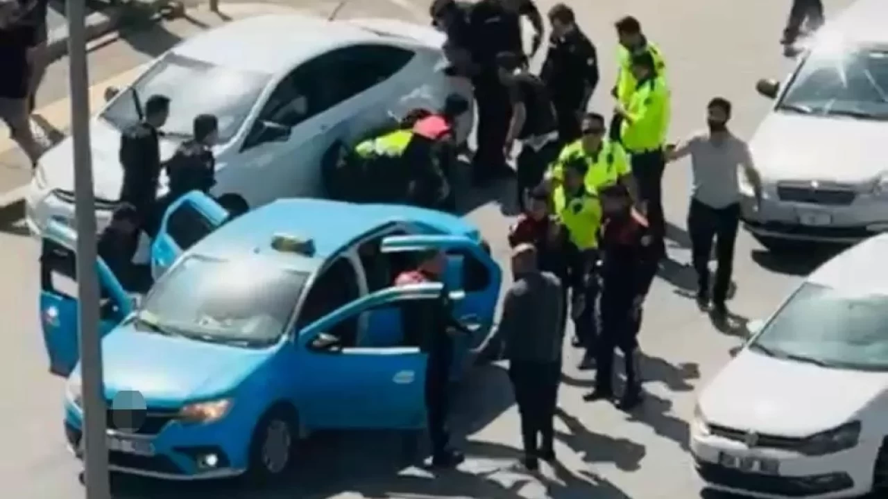 Taksiciyi rehin aldı, polisle çatıştı! Saldırgan kıskıvrak yakalandı