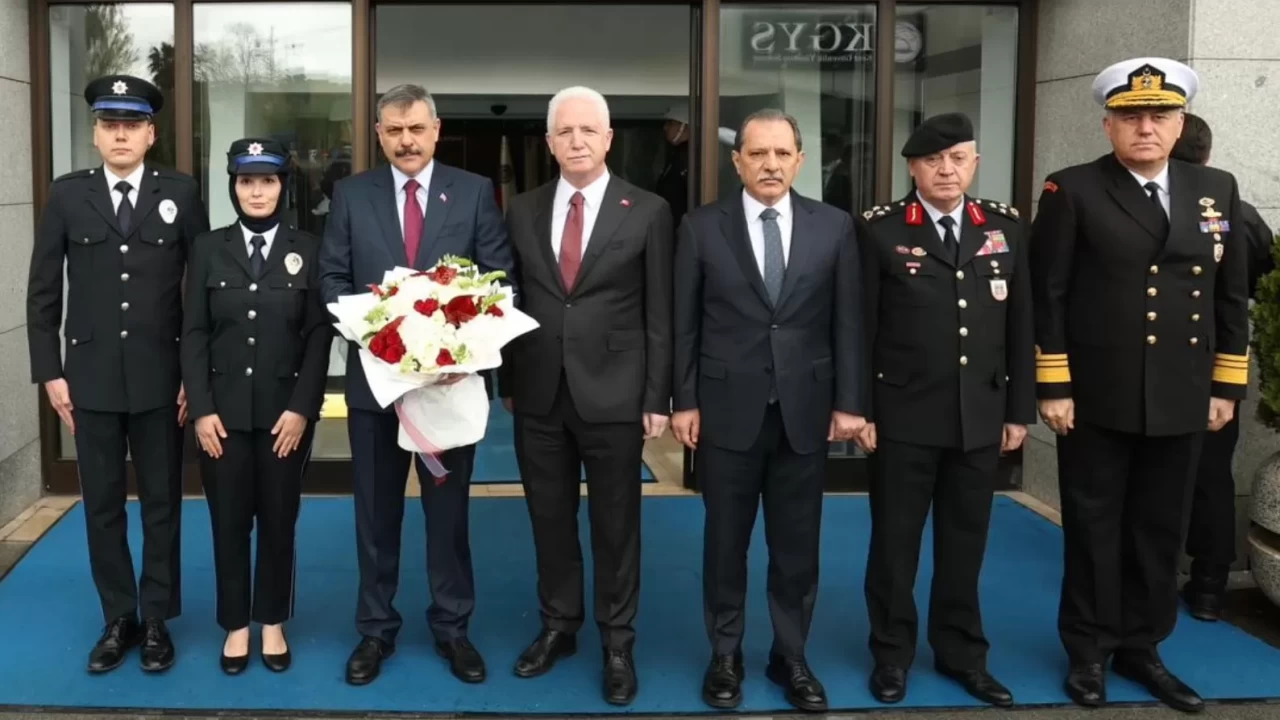Bakan Çiftçi’den İstanbul Emniyeti’ne 1 Mayıs ziyareti
