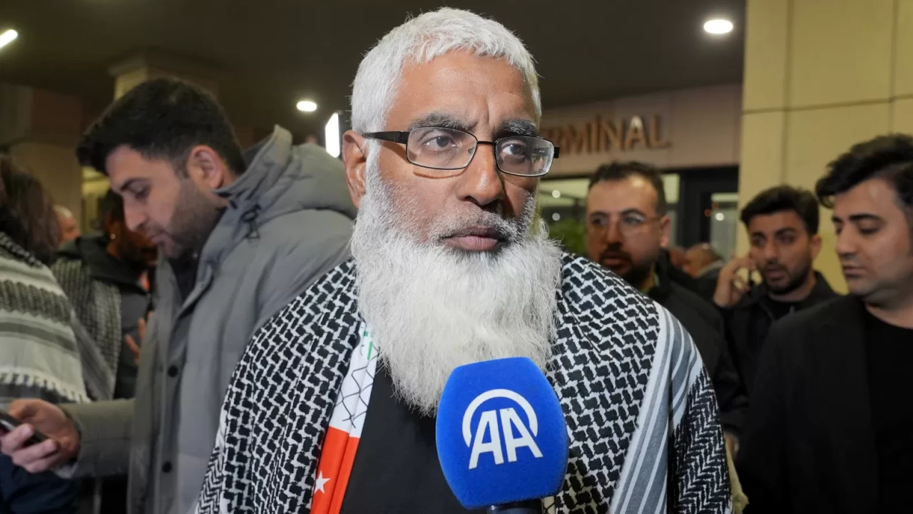 İngiliz aktivist İsrail işkencesini anlattı: 'Bizi plastik mermiyle vurdular'