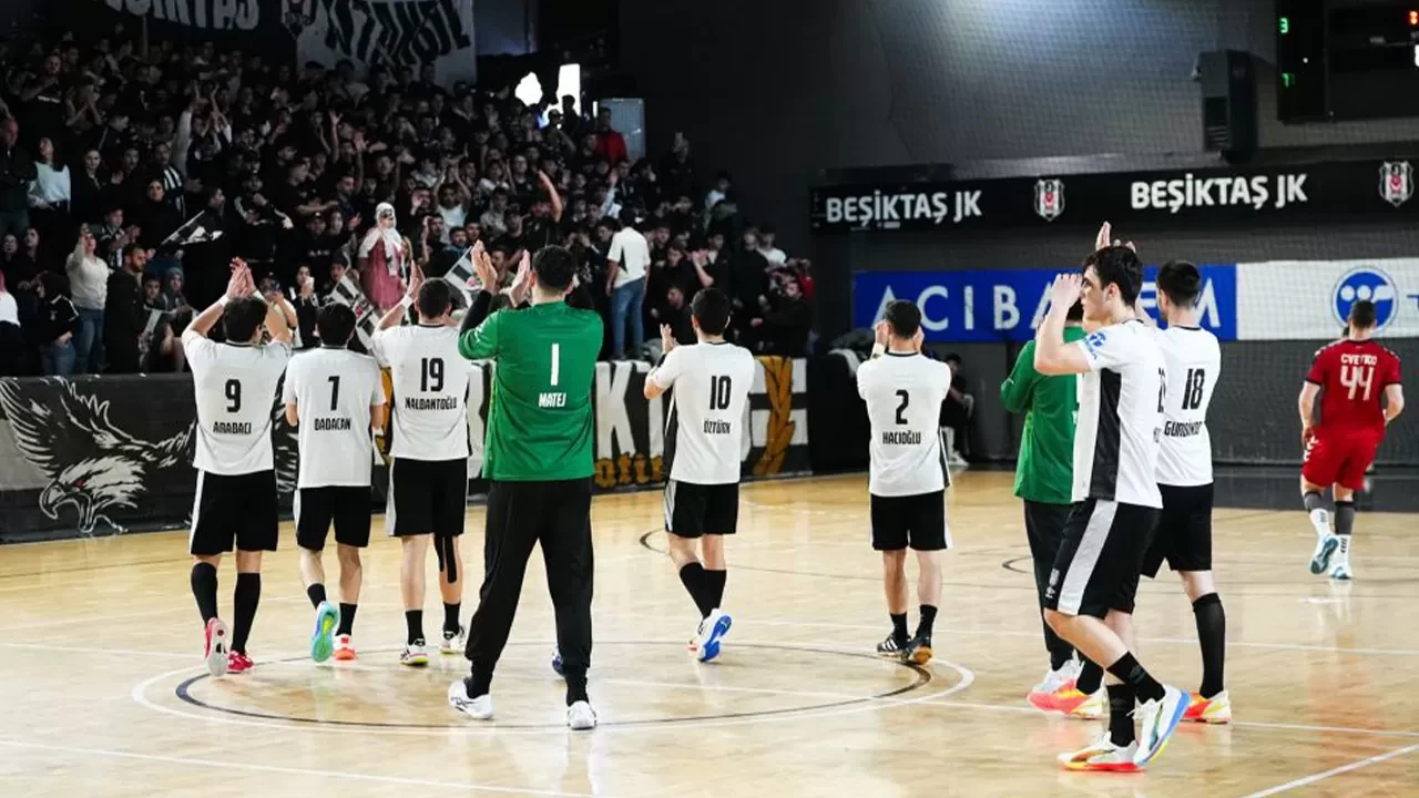 Beşiktaş Erkek Hentbol Takımı bir kez daha şampiyon: 19. kez zirvede