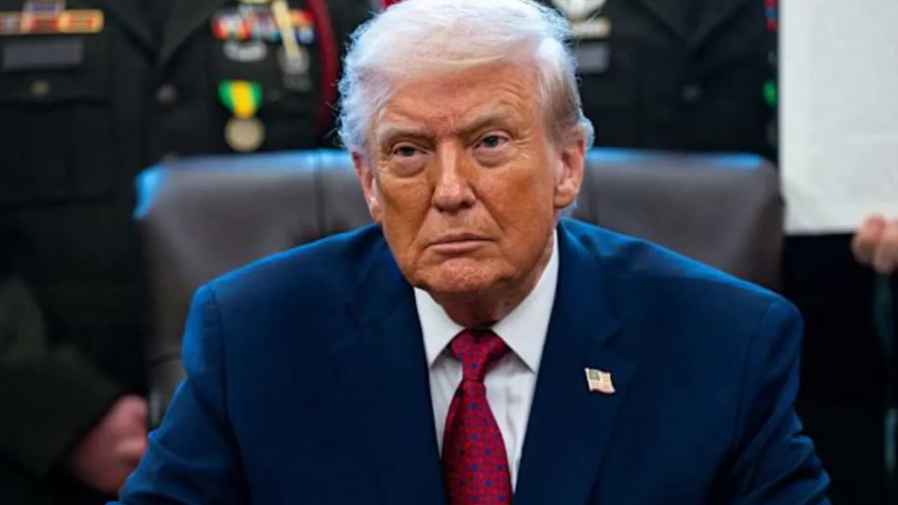 Trump’tan Amerikan medyasına ağır suçlama: Bu yapılan vatana ihanettir!