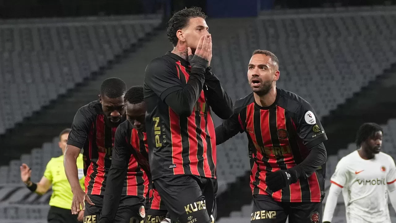 Süper Lig'de Fatih Karagümrük kazandı Gençlerbirliği küme hattına geriledi