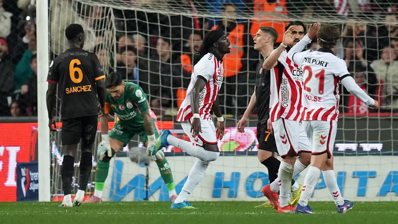 Samsunspor-Galatasaray maçında dikkat çeken istatistik: 9 maçlık seri sona erdi