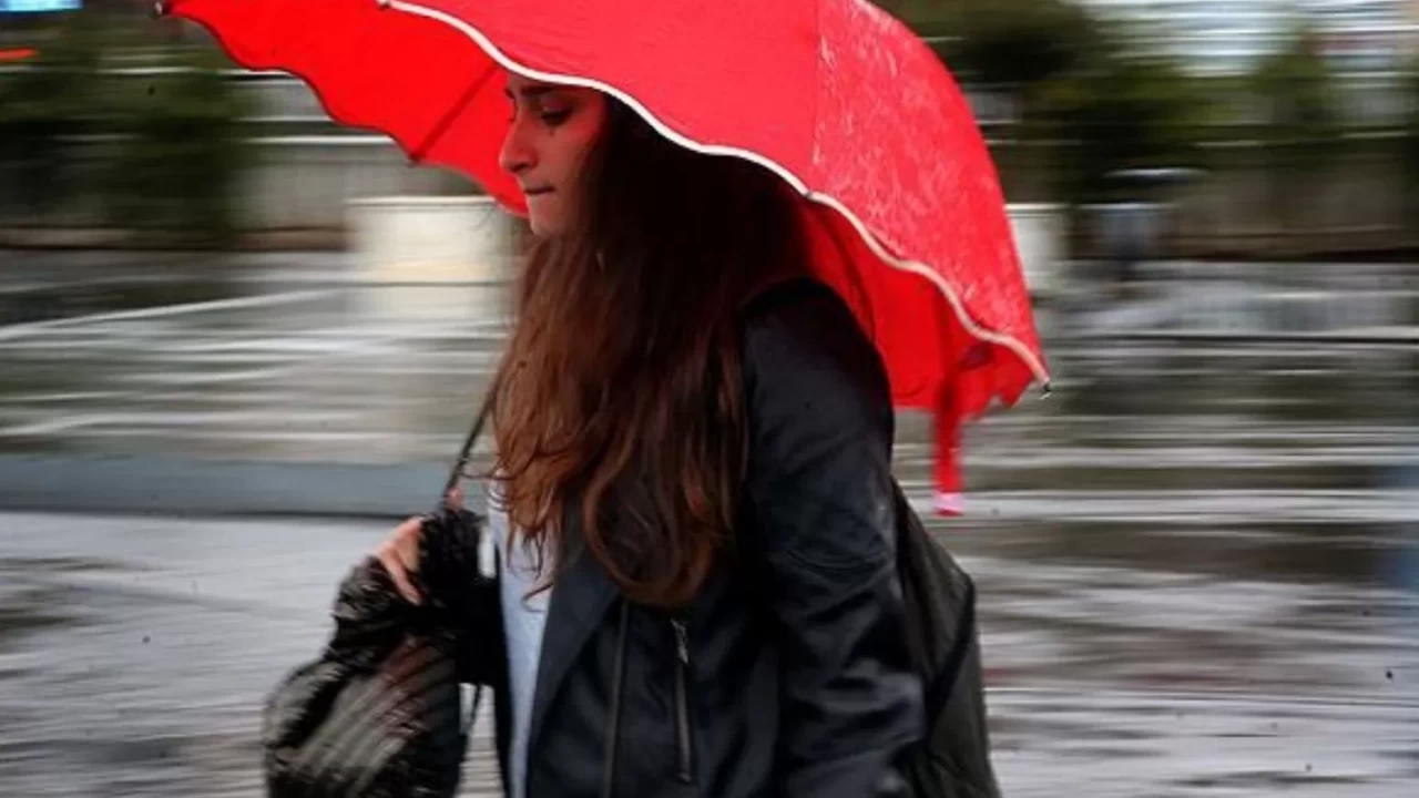Meteoroloji saat verdi: Akşam ve gece yarısı sağanak yağış geliyor!