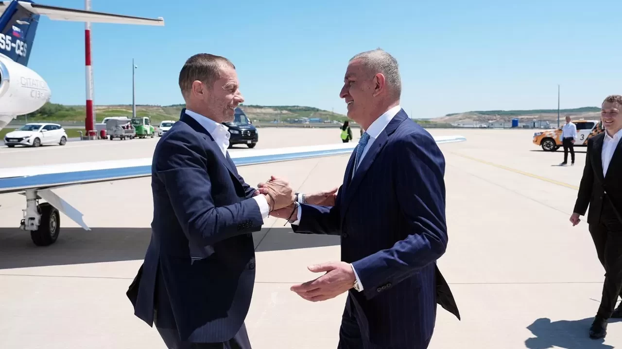 UEFA Başkanı Aleksander Ceferin, Avrupa Ligi finali için İstanbul’a geldi