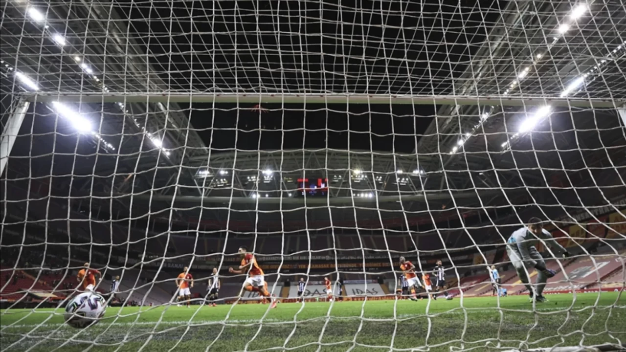 Şampiyonlar Ligi ve ZTK yarı final maçları hangi kanalda? 5-6-7 Mayıs maç takvimi
