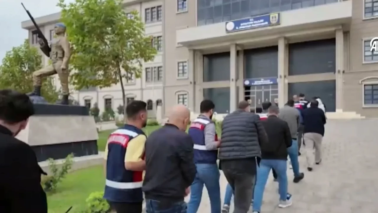 13 Mayıs 2026 Şanlıurfa Merkezli Yasa Dışı Bahis Operasyonu Son Dakika! Hangi İllerde Gözaltı Var? 61 Şüpheli ve Banka Hesaplarındaki Dev Hareketlilik.