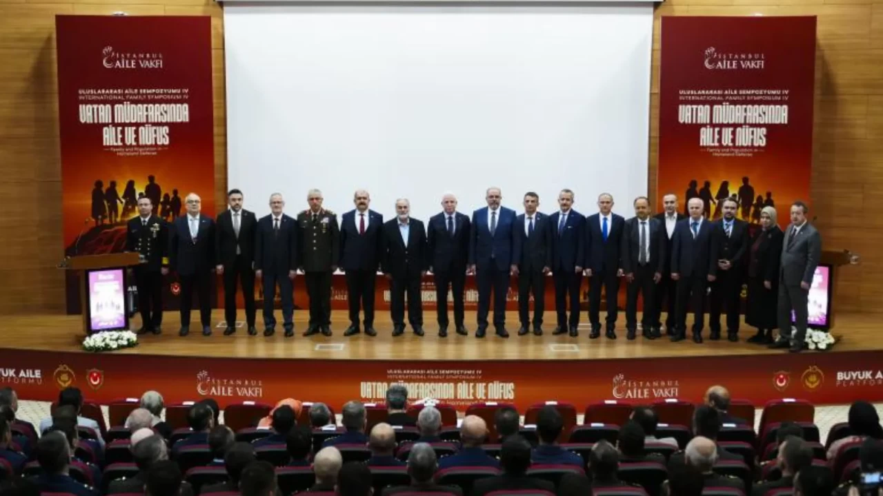 İstanbul'da 4. Uluslararası Aile Sempozyumu düzenlendi