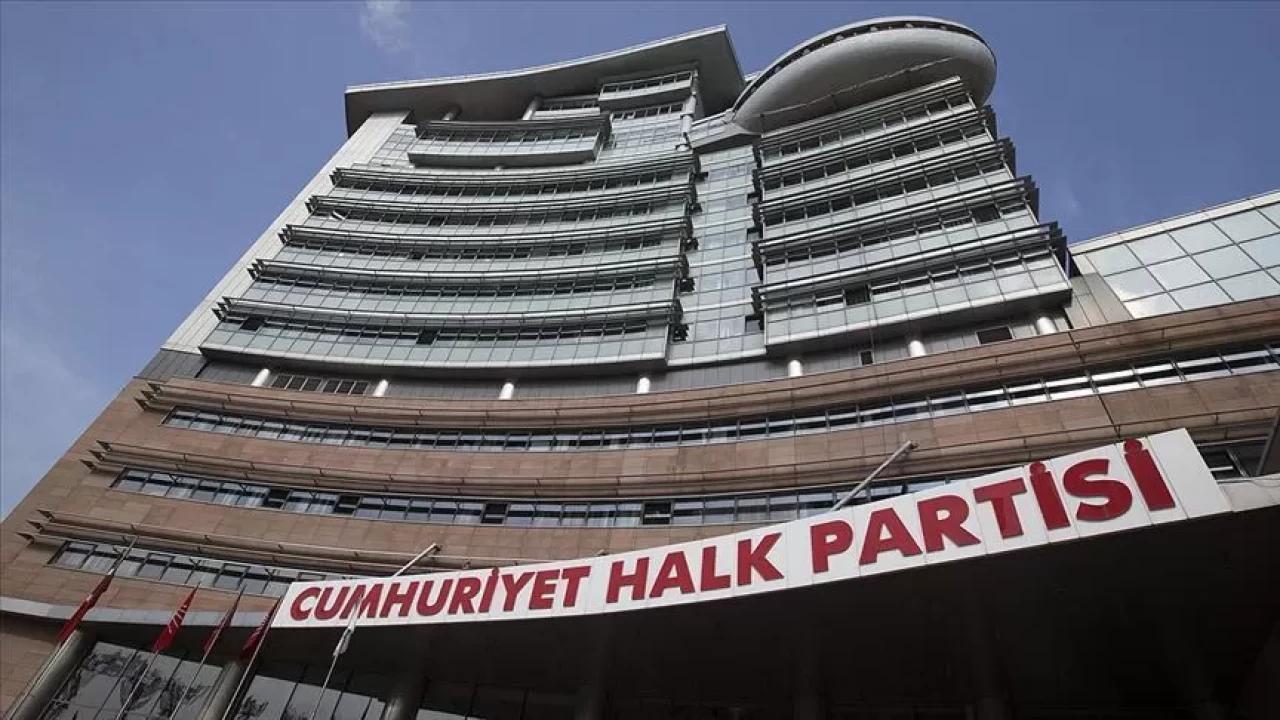 CHP Genel Merkezi'nde '1 milyon avroluk rüşvet' iddiası: Emre Caner için ev hapsi talebi
