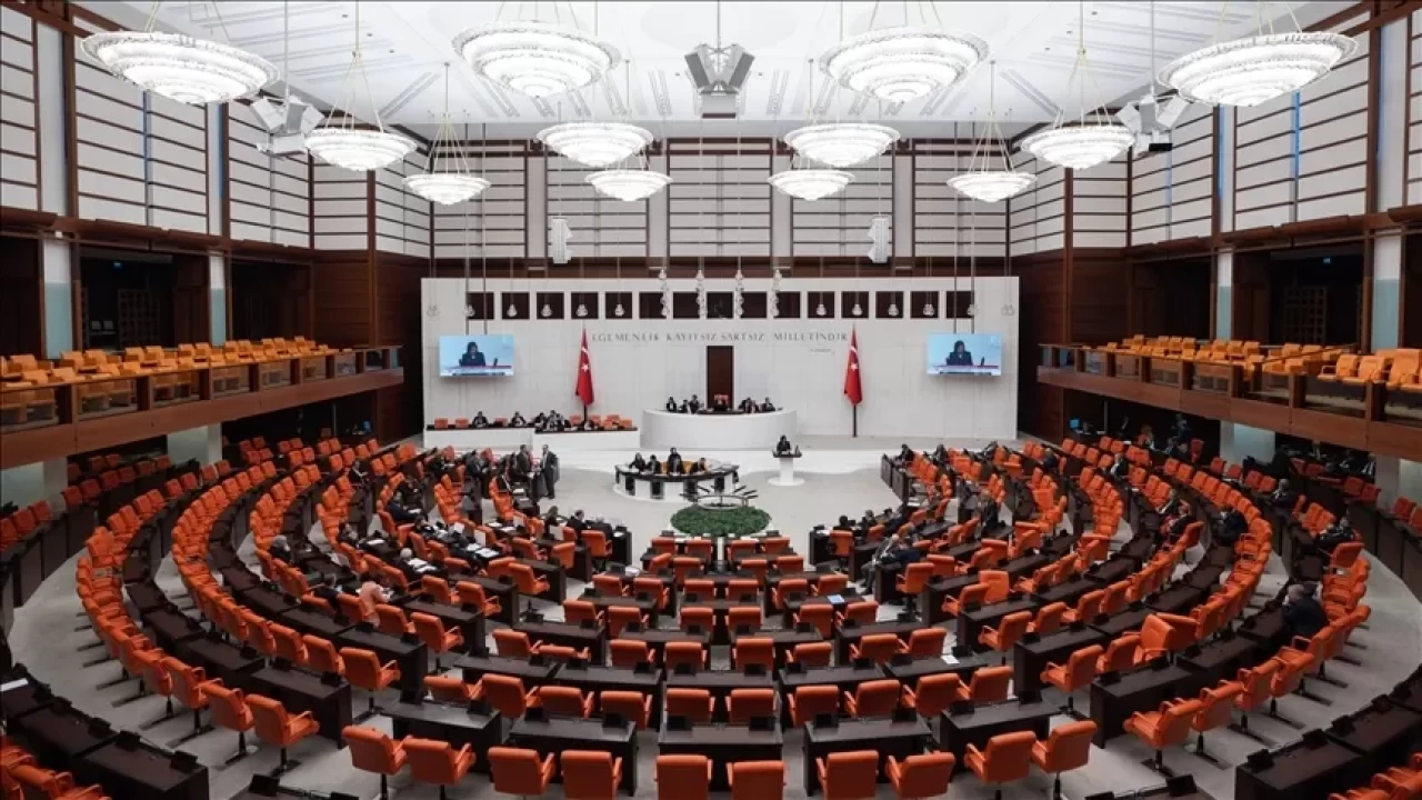 Meclis’te kritik hafta: 12. Yargı Paketi ve TSK düzenlemesi gündemde