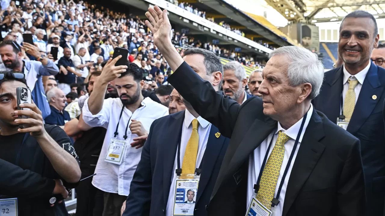 Fenerbahçe Başkanı Aziz Yıldırım'dan ilk açıklama: "Kazanan 