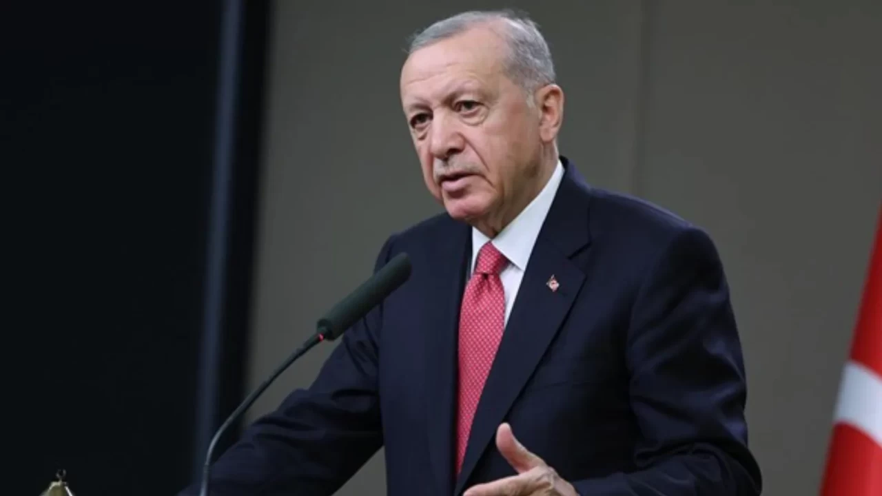 Cumhurbaşkanı Erdoğan'dan Aziz Yıldırım'a tebrik t