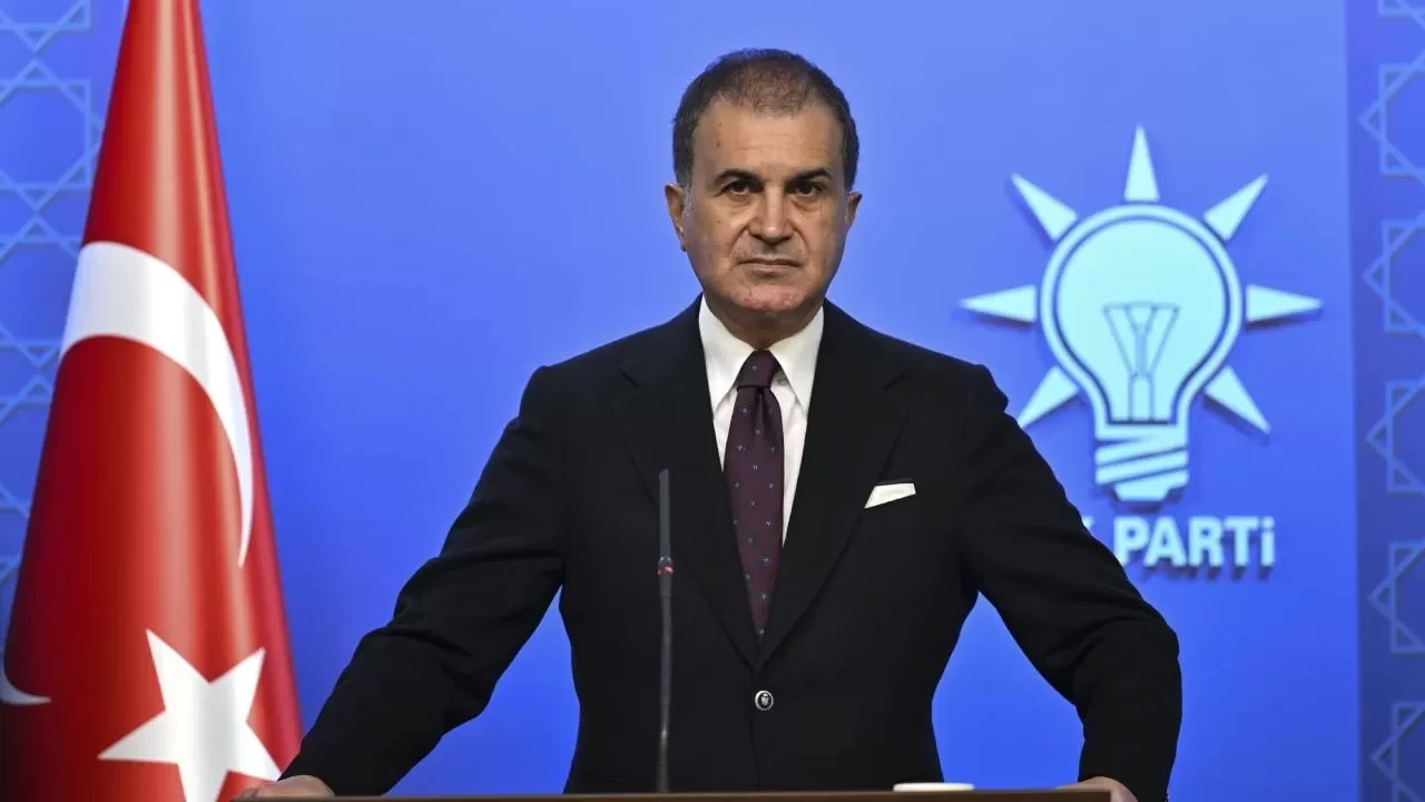 Ömer Çelik’ten ‘Terörsüz Türkiye’ mesajı: Silah bırakma süreci için yasal zemin Meclis’te şekillenmeli