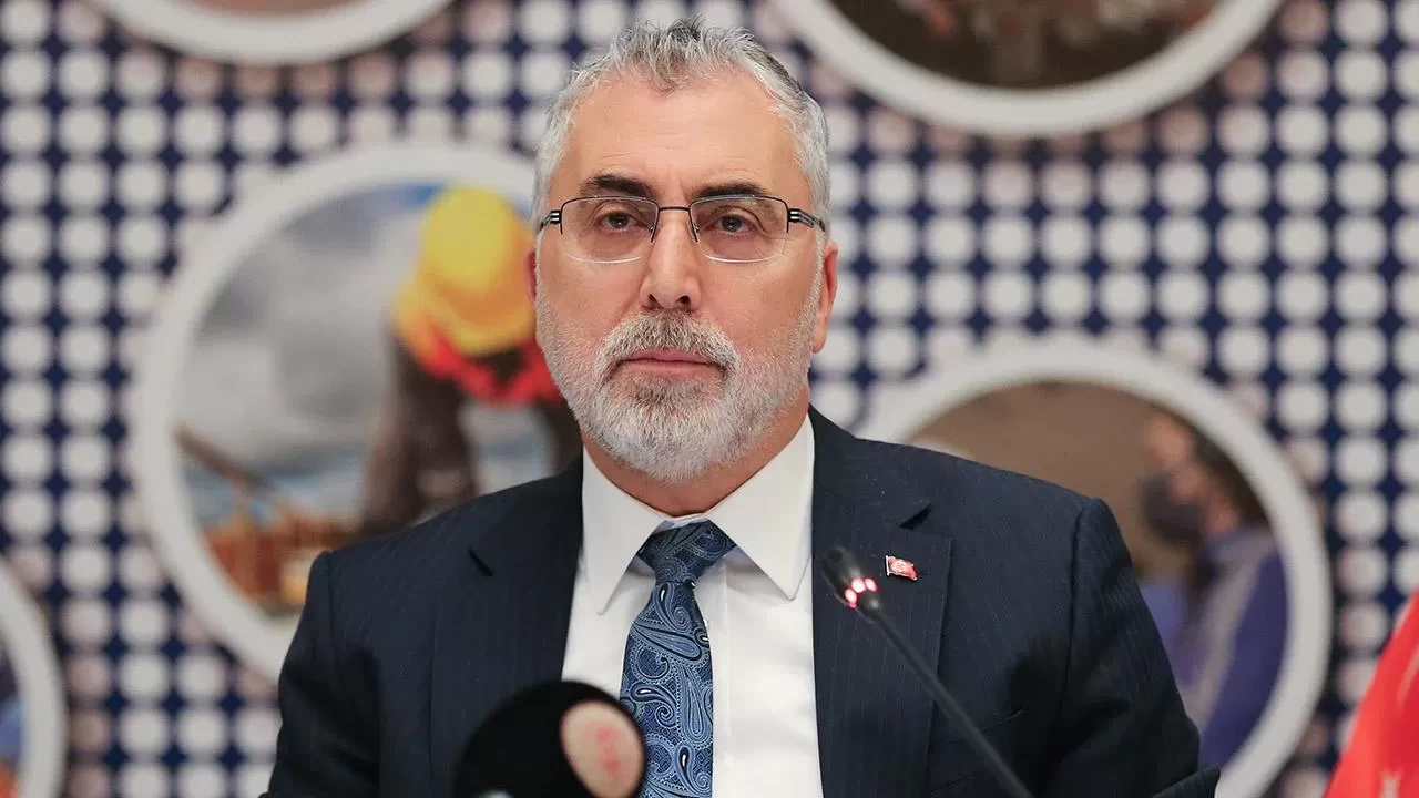 Vedat Işıkhan açıkladı: 32 ilaç geri ödeme listesi