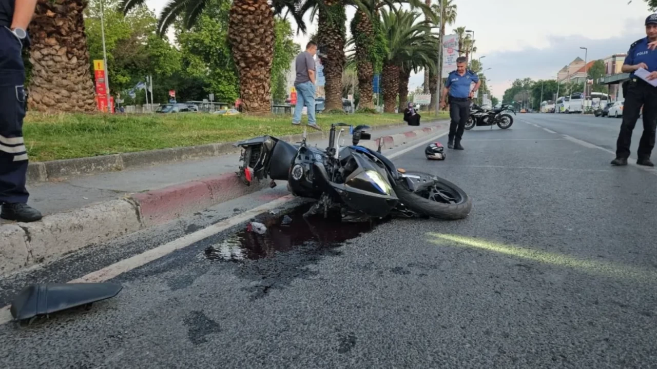 Fatih Vatan Caddesi'nde feci kaza: 3 motosiklet çarpıştı, ço