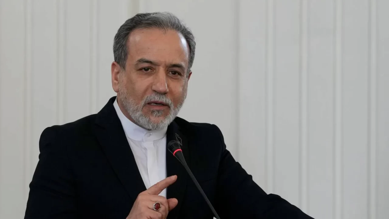 İran Dışişleri Bakanı Arakçi'den ABD'ye sert uyarı: 'Bölgemi