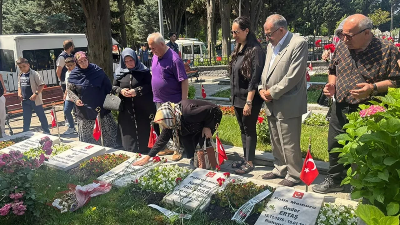 Vezneciler’de PKK saldırısında şehit olan polisler 10. yılın