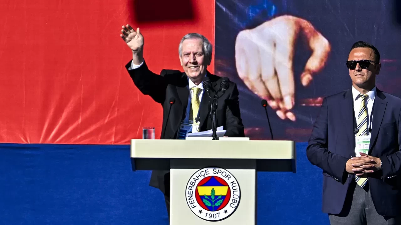 Fenerbahçe'de resmi olmayan sonuçlara göre Aziz Yıldırım seç