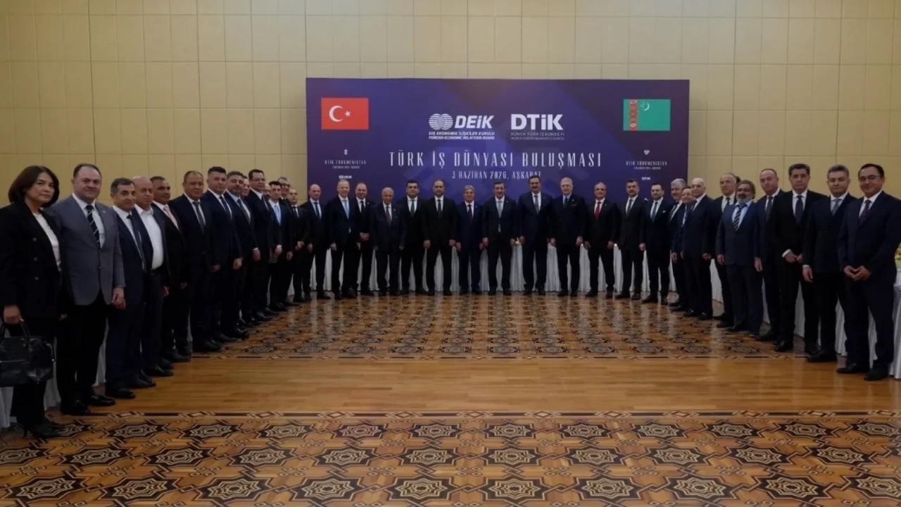 Türkmenistan’da İş Dünyası zirvesi: Cevdet Yılmaz ticaret hacmi için adımları hızlandıracak