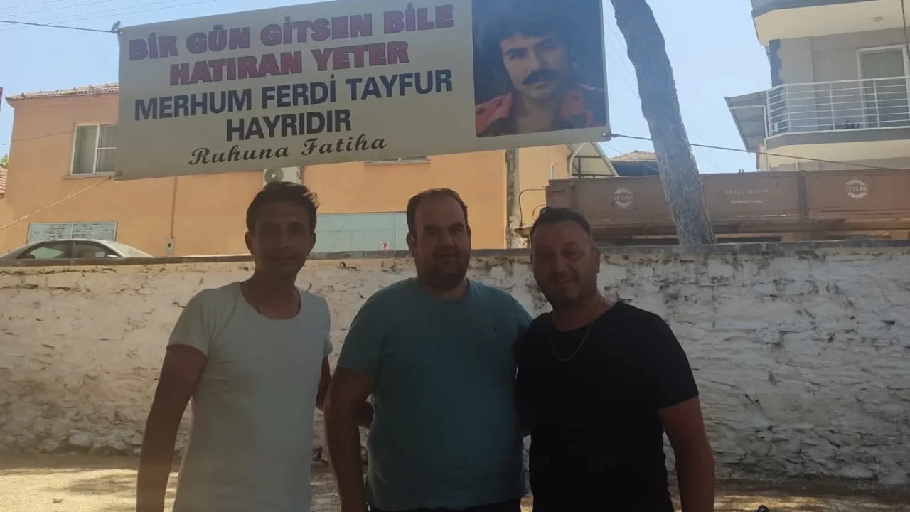 Ferdi Tayfur sevgisi bitmiyor! Hayranlarından duygulandıran vefa: 500 kişilik hayır yaptılar
