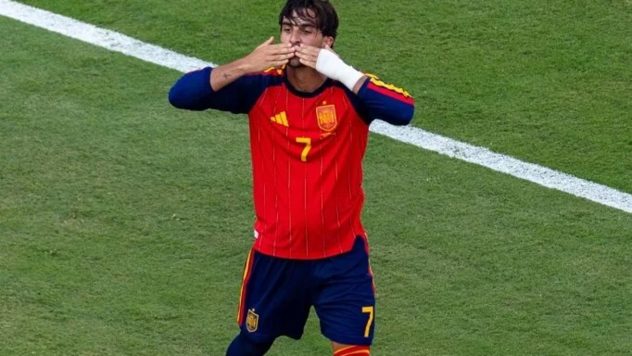 Dünya Kupası kahramanı Ferran Torres'e PSG kancası! Barcelona kararını verdi