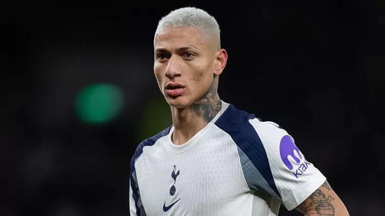Tottenham'da Richarlison belirsizliği! De Zerbi'den flaş ayrılık açıklaması