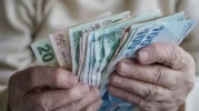 Emekliye çifte bayram! Beklenen haber geldi