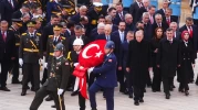 Müsavat Dervişoğlu, MHP Lideri Devlet Bahçeli'nin koluna girdi, İYİ Parti'den o isim bu görüntüyü hazmedemedi!