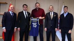 Fenerbahçe’den TBF Başkanı Hidayet Türkoğlu’na ziyaret