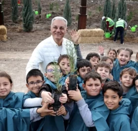 ALJ Türkiye İzmir’de, 310 bin fidan dikti