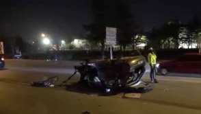 Konya’da otomobil ağaca çarpıp takla attı: 1’i ağır 2 yaralı