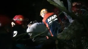 Bursa’da ormanda mahsur kalan 58 yaşındaki adam ekipler tarafından kurtarıldı