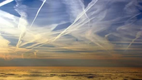 Chemtrails spreyleme nedir? Chemtrails spreyleme nasıl yapılıyor? İddiaların perde arkası