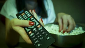 Pazar ekranında büyük yarış! Survivor mı, diziler mi? İşte 12 Nisan tüm kanalların yayın akışı