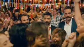 Kırk Yalan filmi konusu nedir, oyuncuları kimler? Kırk Yalan nerede çekildi?