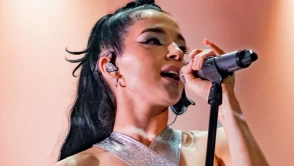 Müzik dünyasının kurallarını yıkan isim: Poppy (Moriah Rose Pereira) kimdir, hangi türde müzik yapıyor?