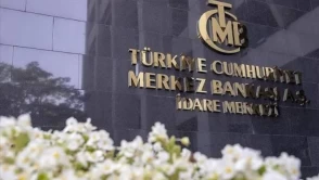 TCMB faiz kararı için kritik saat! 20 ekonomistten 19'u aynı indirimi bekliyor