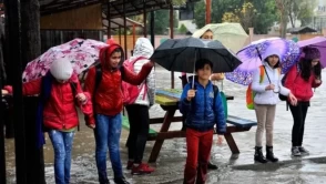 Antalya, Ankara, Çanakkale'de yarın okullar tatil mi? 16 Ekim Cuma okul var mı?