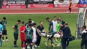 Bartın'da korku dolu anlar! Futbolcu sahada kalp krizi geçirdi