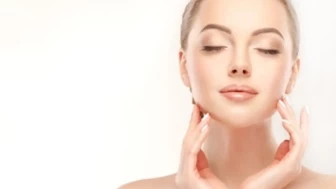 Bu meyveyle cildiniz parlayacak!