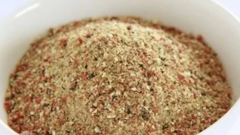 Hem doğal hem katkısız! Ev yapımı sebze tozu ile hazır bulyonlara veda ediyoruz