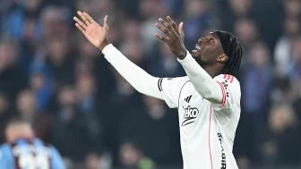 Beşiktaş bir büyük maçta daha skoru koruyamadı