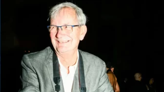 Dünyaca ünlü belgesel fotoğrafçısı Martin Parr hayatını kaybetti